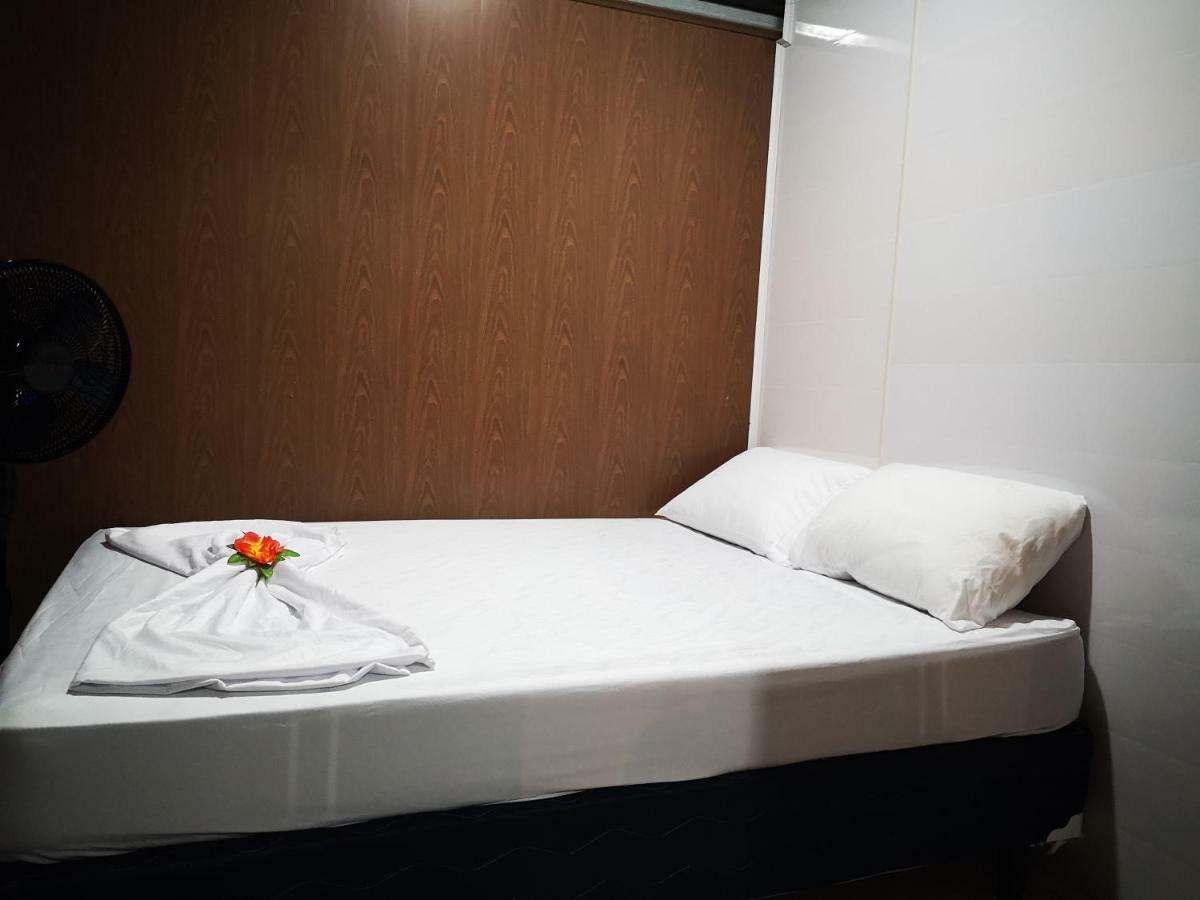 The Jungle Container Bed and Breakfast Quepos Εξωτερικό φωτογραφία